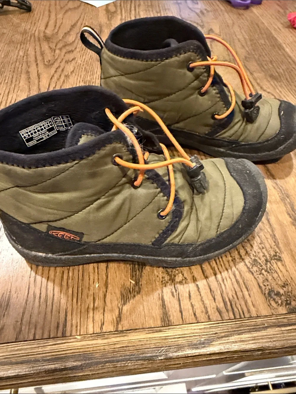 KEEN Kids- Howser 2 Quilted Mid Height Waterproof Comfy Durable in Dark Olive